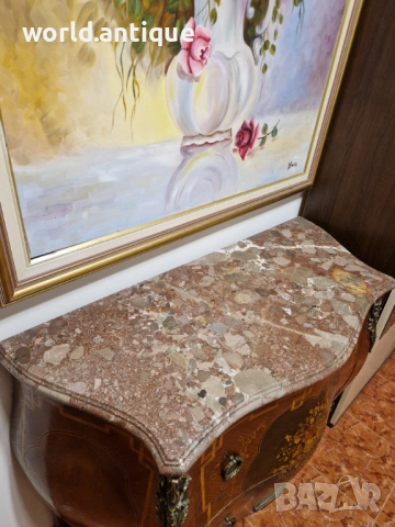 Страхотен антикварен френски скрин шкаф комод , снимка 6 - Шкафове - 53139468