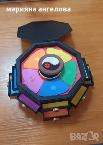 Кутията на чудотворците "Мегачудесата на калинката и черния котарак", снимка 1