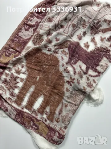 Голям шал с животниски принт , снимка 2 - Шалове - 50000681