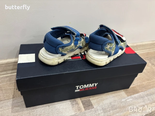 Сандали Tommy Hilfiger, снимка 3 - Детски сандали и чехли - 50532754