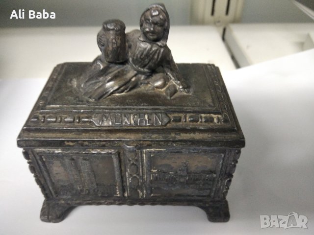 Красива антикварна кутия за бижута от Мюнхен 1920 г, снимка 3 - Антикварни и старинни предмети - 44424112