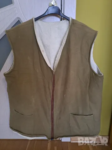 Топъл зимен елек с цип и джобове голям размер, снимка 4 - Якета - 48504448
