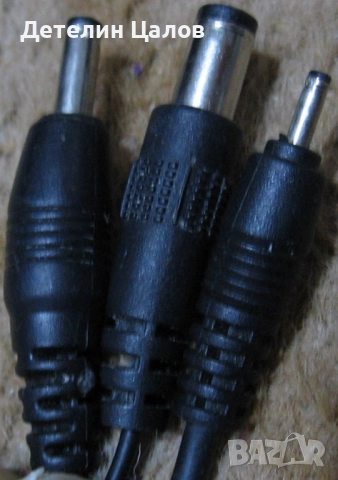 Три броя зарядни адаптери 5 волта 12 волта, снимка 10 - Оригинални зарядни - 52917348