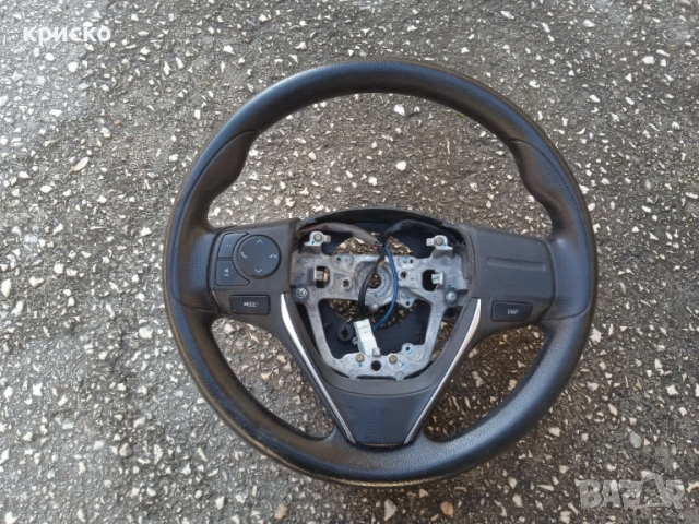 тойота аурис, снимка 11 - Части - 51646737