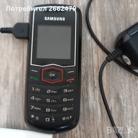  Продавам  GSM със зарядно., снимка 2 - Samsung - 42789968