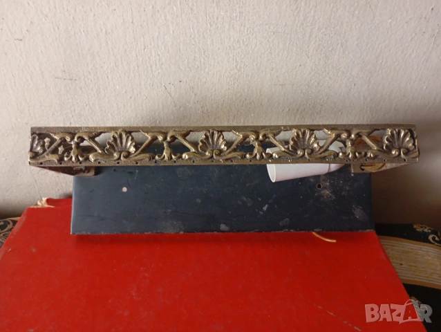 Винтидж аплик за стена 