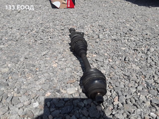 Полуоска дясна за Vw Sharan и Сеат Алхамбра до 2000г 