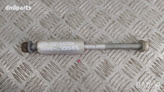 Крепежни елементи заден мост Audi Q5 2.0TDI 2010г.	