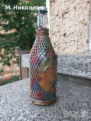 Ръчно декорирана бутилка за домашен алкохол , снимка 2 - Буркани, бутилки и капачки - 50607785
