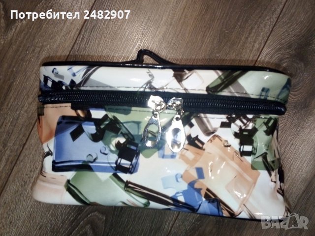 Козметична чантичка, снимка 3 - Други - 37356477