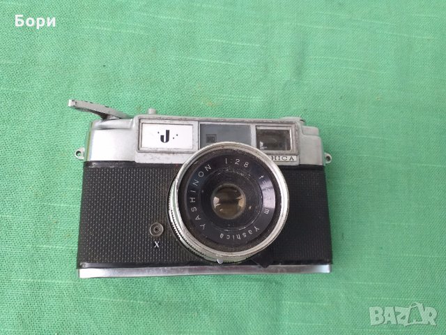 Yashica J 35mm Film Camera Yashinon 1:2.8 f4.5 Lens