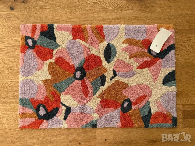 Нова постелка за баня H&M