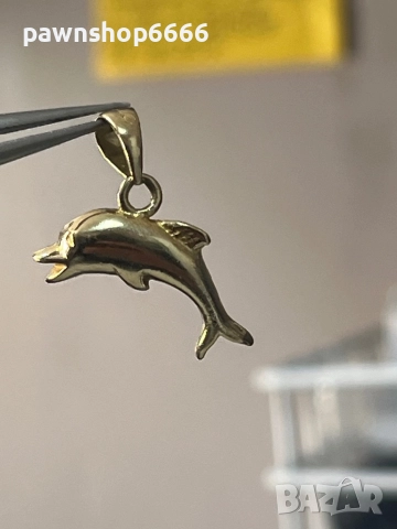 Златна висулка 14 карата, снимка 2 - Колиета, медальони, синджири - 51663517