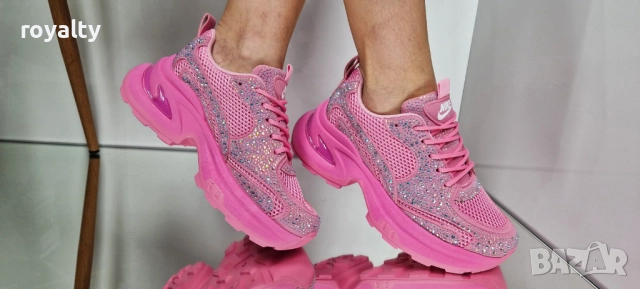 Nike розови дамски маратонки , снимка 2 - Маратонки - 51929648