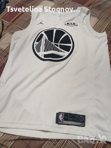 Продавам оригинален потник на Джърси на Golden State Warriors производител от nike/Jordan Brand
