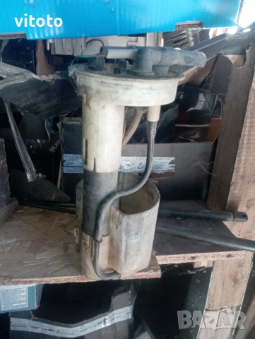 Бензинова помпа от Алфа 146