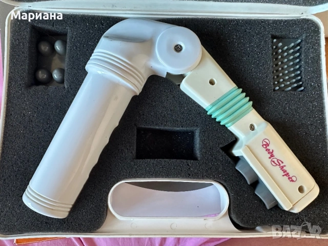 Продавам електрически масажор за тяло с 4 приставки, снимка 3 - Масажори - 53156436