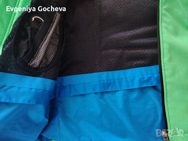 детско непромокаемо яке 8-9 год, 146-152 см, снимка 6 - Детски якета и елеци - 52263668