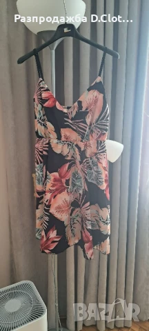 нова рокля на цветя, снимка 5 - Рокли - 51365436