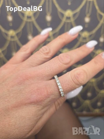 Златен пръстен с диамант, снимка 2 - Пръстени - 54030635