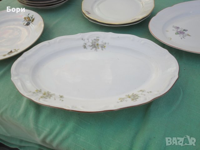 Български порцелан супник,чайник,чинии и др 19 части, снимка 8 - Чинии - 34882476