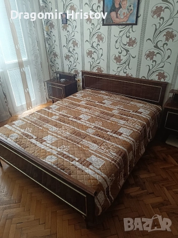 Продавам спалня и тоалетка в комплект 