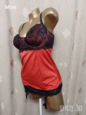 85 С Червена, еластична, сатенена нощница с жартиери за чорапи , снимка 7 - Корсети, бюстиета, топове - 49938063