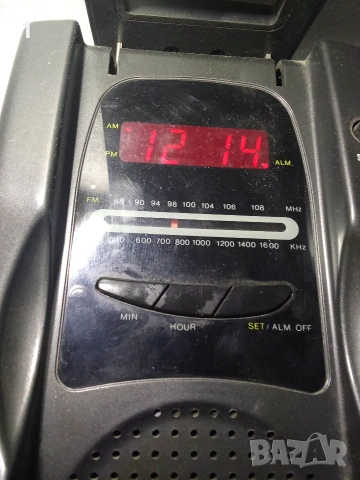 Радиочасовник с лампа, снимка 3 - Радиокасетофони, транзистори - 53882076