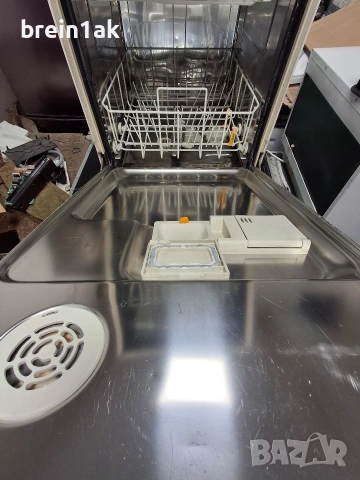 Съдомиялна MIELE, снимка 5 - Съдомиялни - 54208162