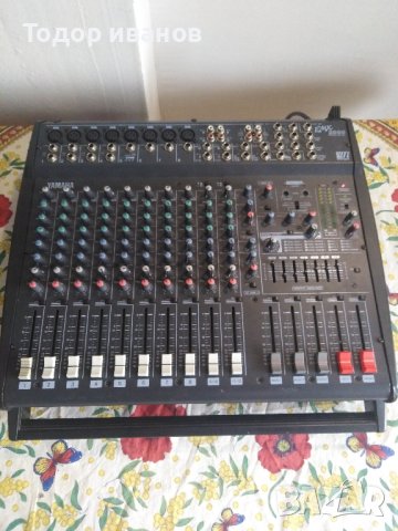 Yamaha-emx2000-power mixer