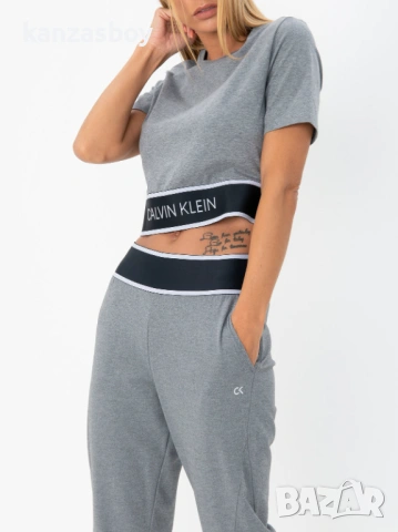 Calvin Klein Performance Women's t-shirt s/s grey - страхотна дамска тениска КАТО НОВА С, снимка 2 - Тениски - 54078361