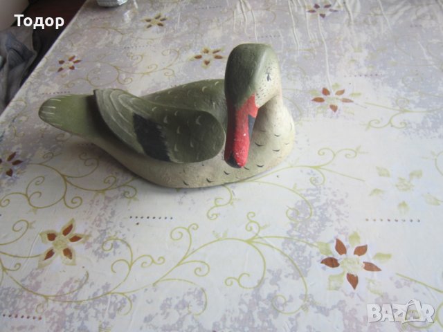 Уникална дървена фигура лебед патица , снимка 1 - Статуетки - 29078670
