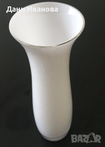 Стъклени ваза и купа - млечно бели, снимка 4 - Вази - 39804832