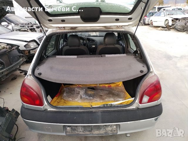 Форд Фиеста Ford fiesta на части, снимка 5 - Автомобили и джипове - 35616675