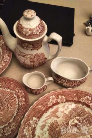 Антикварен английски порцеланов сервиз 26 части , снимка 3 - Антикварни и старинни предмети - 31641667
