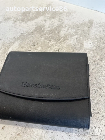 Ръководство на собственика 2.2 CDI за Mercedes W212 (2012), снимка 3 - Части - 54147562