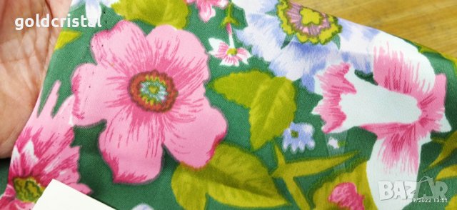 Плат изкуствена коприна , снимка 2 - Платове и дамаски - 38117423