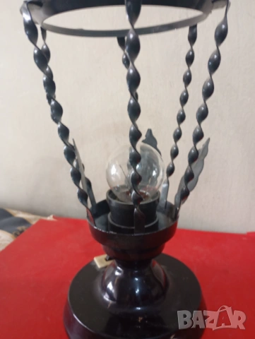 Винтидж настолна лампа, снимка 2 - Настолни лампи - 54088525