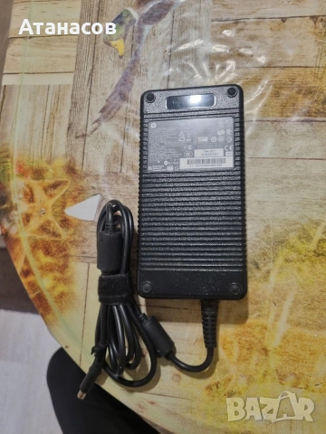 оригинално зарядно hp