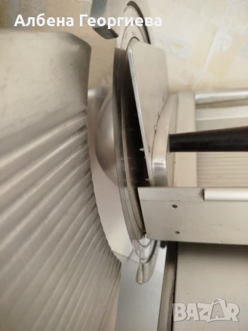 Професионална слайс машина GRAEFF - 300 W, снимка 9 - Кухненски роботи - 51376350