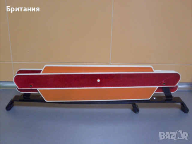 Аварийни светлоотразителни авто триъгълници., снимка 2 - Аксесоари и консумативи - 53937486