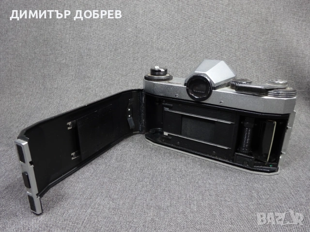 СТАР РЕТРО СОЦ ГДР DDR SLR ФОТОАПАРАТ PRAKTICA PL NOVA 1B + CARL ZEISS TESSAR 2.8/50 М42, снимка 10 - Фотоапарати - 53942831