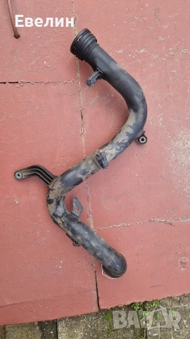 тръба/маркуч от VW Touran 2006г , снимка 2 - Части - 54011996