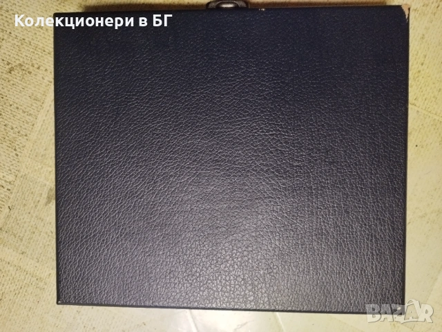 КОЖЕНА КУТИЯ ЗА СЪХРАНЕНИЕ  НА 73 МОНЕТИ ОТ 5 ГЕРМАНСКИ МАРКИ /виж описанието/, снимка 9 - Нумизматика и бонистика - 53936456