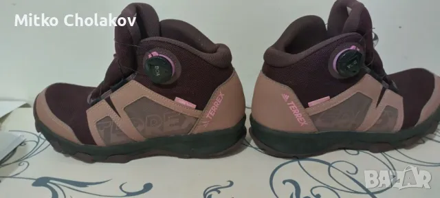 Продавам детски спортни обувки adidas Terrex Boa Mid Rain Ready, снимка 11 - Детски маратонки - 48262680