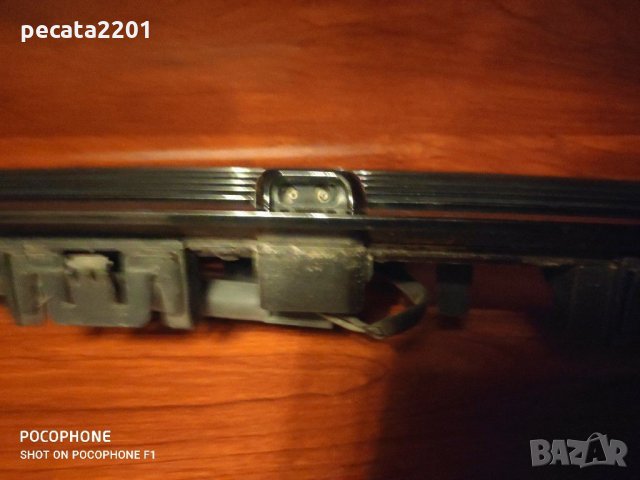 Продавам - горна решетка преден капак в комплект с пръскалките за Мерцедес, снимка 3 - Аксесоари и консумативи - 31403432