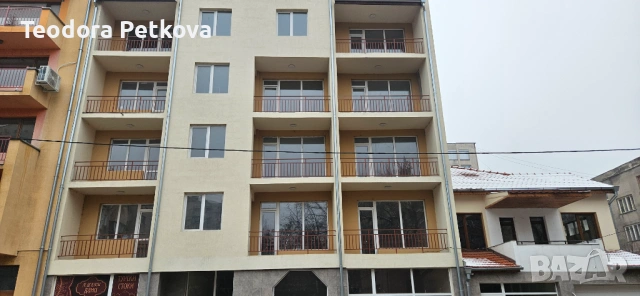 Двустаен апартамент