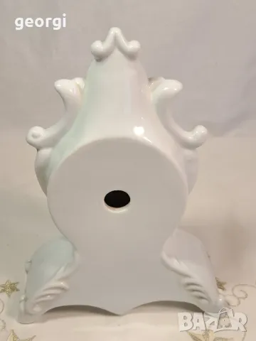 порцеланов настолен часовник 23/4, снимка 4 - Антикварни и старинни предмети - 49332136