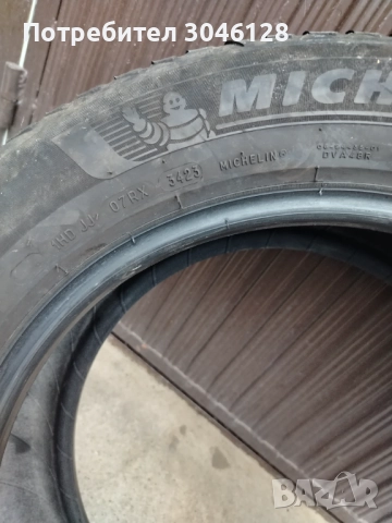 1бр.гума мишелин 235/55 /17, снимка 2 - Гуми и джанти - 52505383