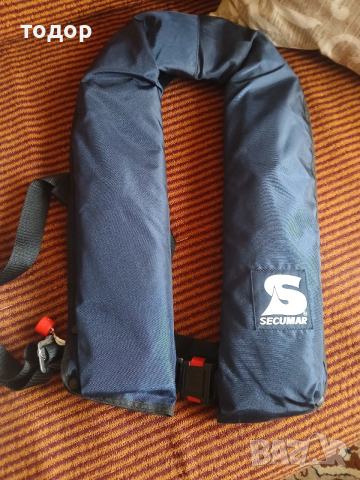 Спасителна желетка 